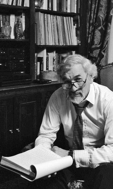 George Nicolau dies at 94, arbitrator in MLB collusion cases